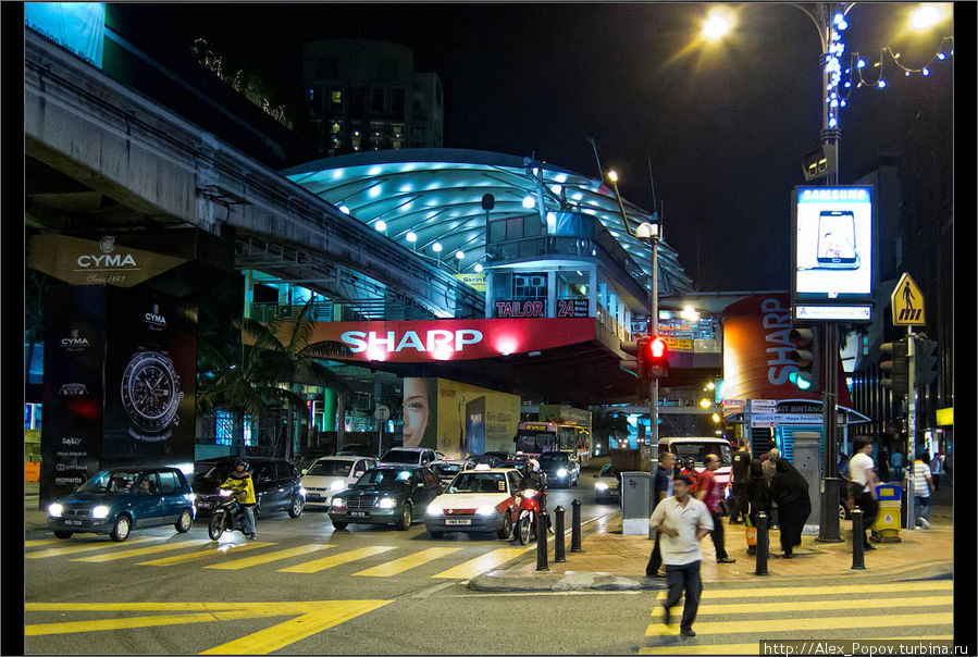 улицы вечером. Куала-Лумпур, Малайзия