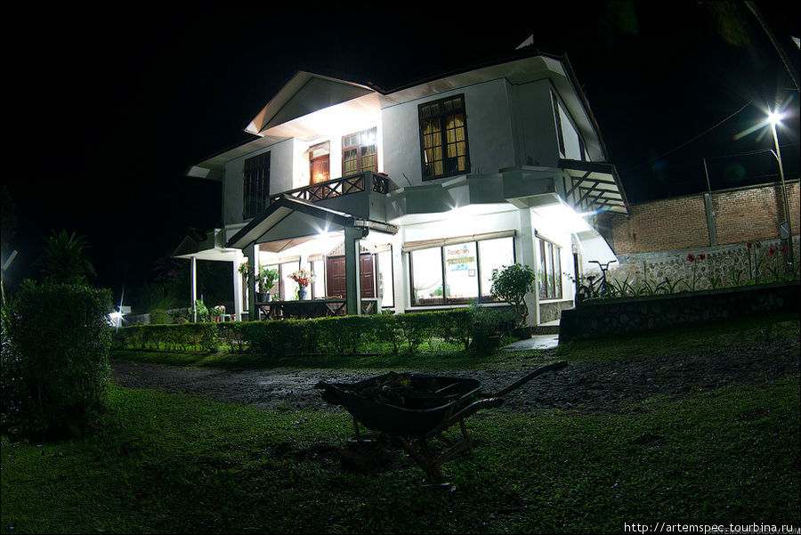Наш скромный отель — Sibayak Multinational Guesthouse Берастаги, Индонезия