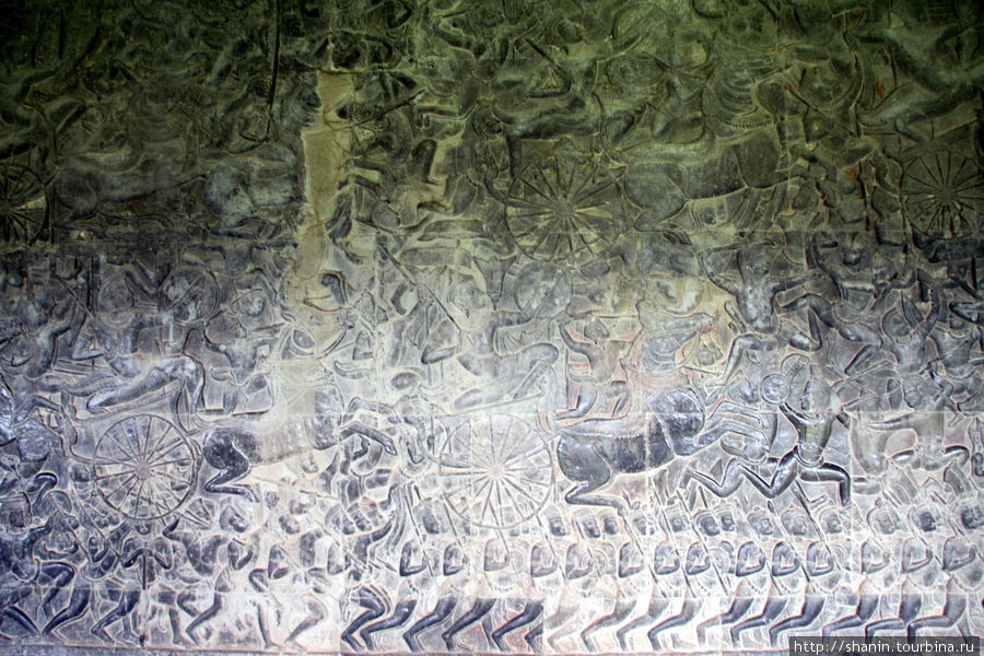 Фреска на внешней галерее Ангкор-вата Ангкор (столица государства кхмеров), Камбоджа