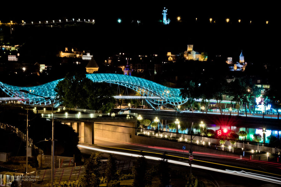 Ночной город Тбилиси, Грузия
