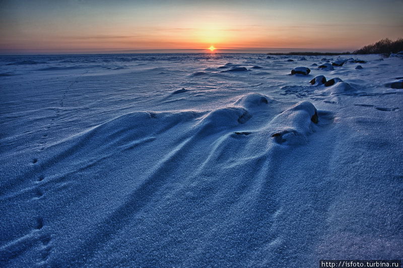 Ладога. Замороженное солнце. Всеволожск, Россия