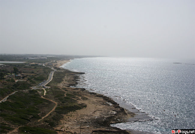 Вид на побережье Израиля. Северней только Ливан Кфар-Рош-Ханикра, Израиль