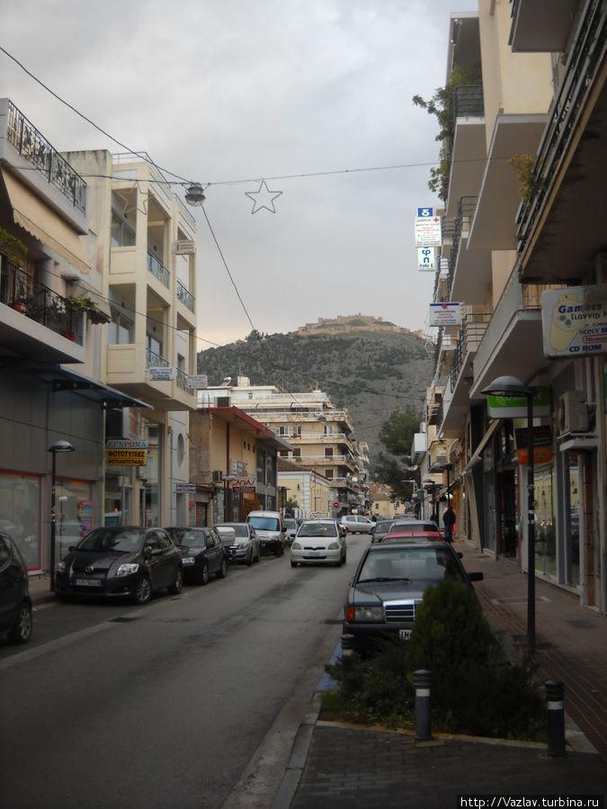 Улица центра Аргос, Греция