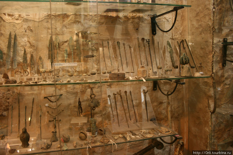 антикварный магазин с мини музеем Иерусалим, Израиль