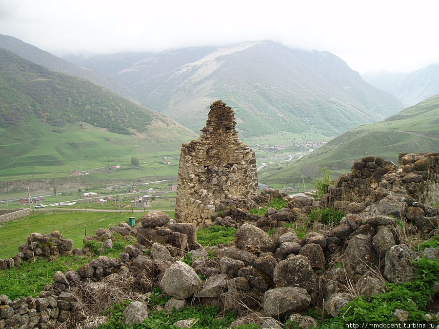 Остатки еще одной башни Северная Осетия-Алания, Россия