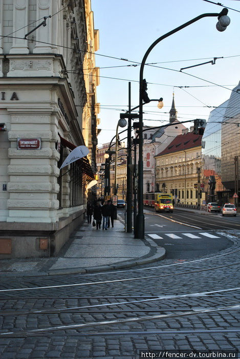 Зимнее пражское воскресное солнечное утро Прага, Чехия