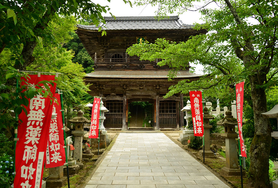 Храм Онсэндзи Тоёока, Япония