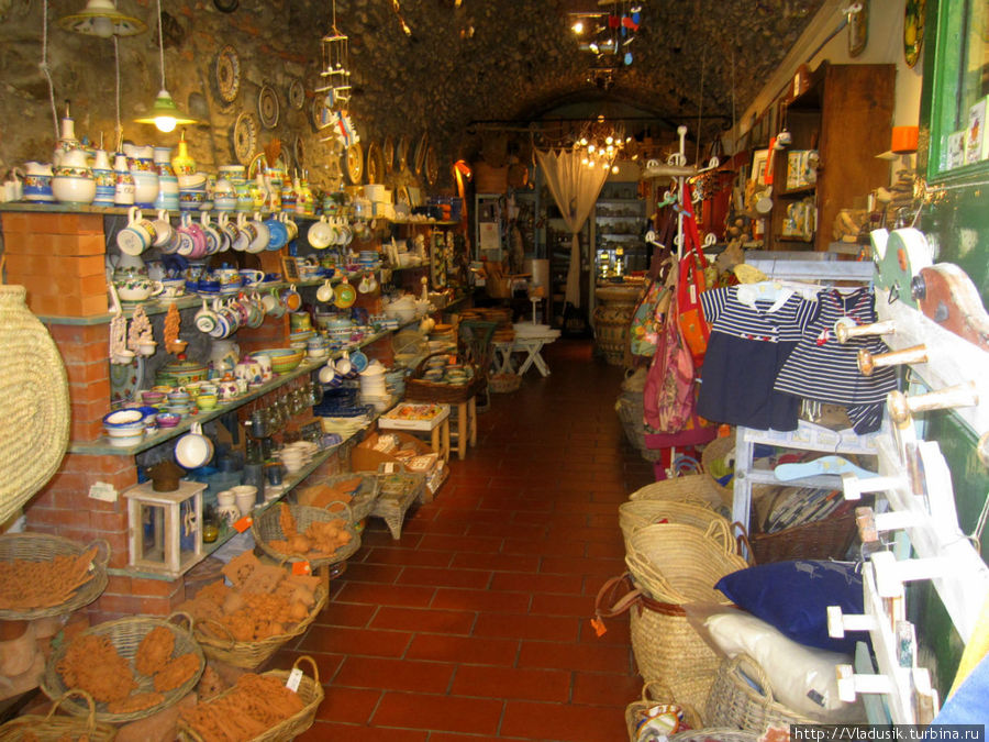 Сувенирный магазин Чинкве-Терре Национальный Парк, Италия