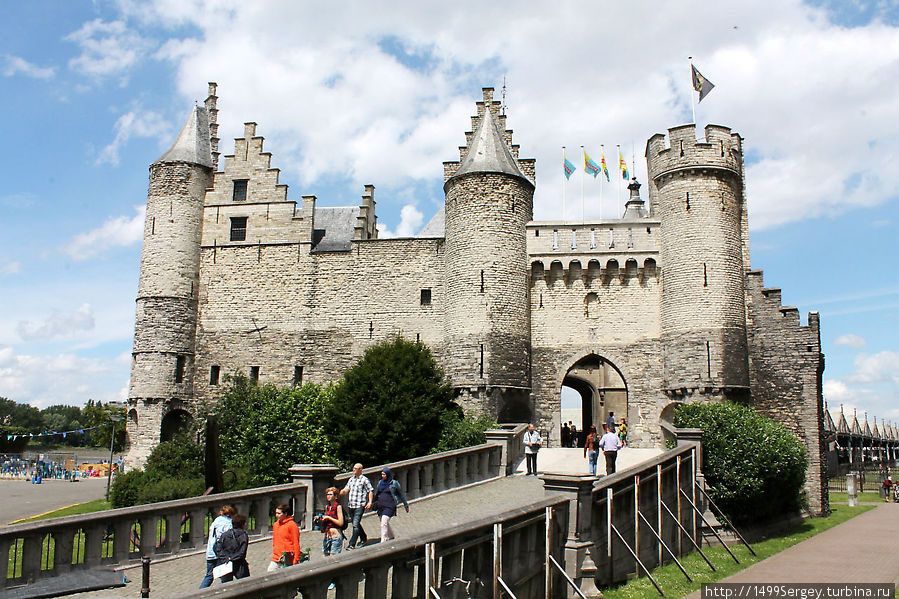 Замок Стен и Длинный Ваппер Антверпен, Бельгия