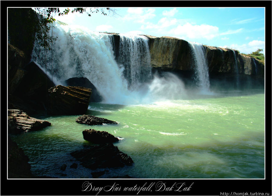 Dray Nur.
В декабре сухой сезон, но все же водопад меня поразил. Тут мы зависли надолго. Buon Ma Thuot, Вьетнам