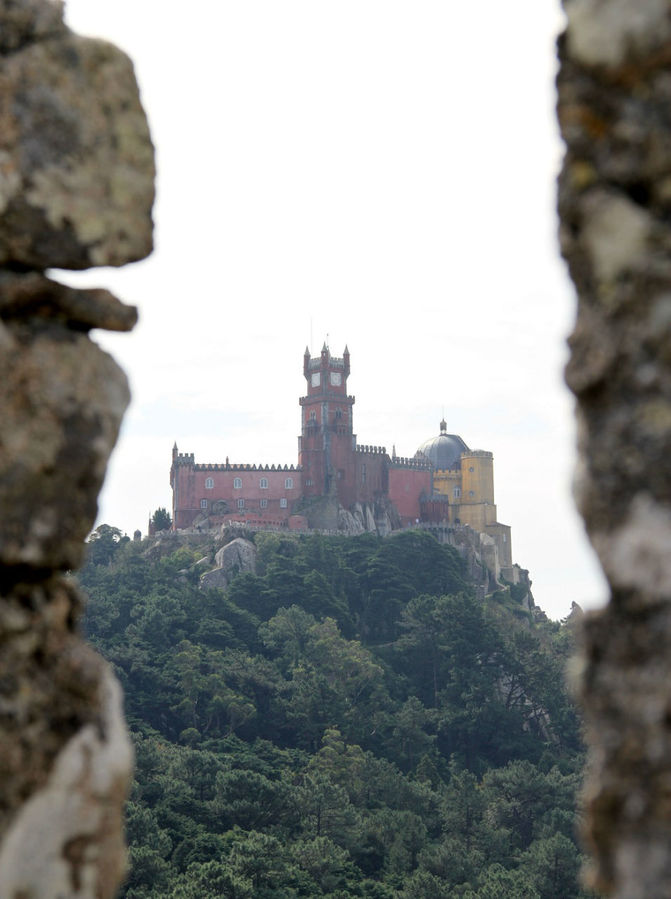 Замок мавров или объект ЮНЕСКО в Португалии №7 Синтра, Португалия