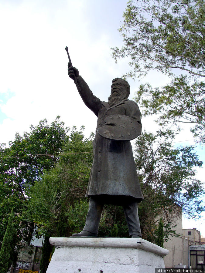 Памятник художнику Хосе Мария Веласкес — может быть он причастен к тайне? Мехико, Мексика