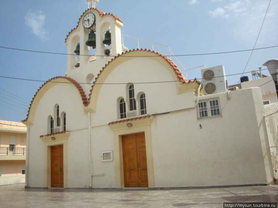 Храмы православные,в основном,частные и закрыты для свободного входа Сиси, Греция