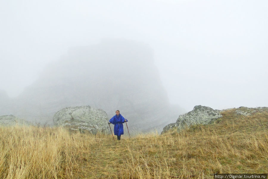 Сквозь пелену тумана… к заснеженным островкам Алушта, Россия