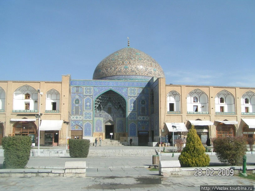 Арабский стиль Исфахан, Иран