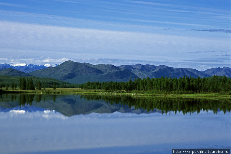 Озеро Чонкунчах. Самое большое в долине Сунтара на нашем пути. Саха (Якутия), Россия