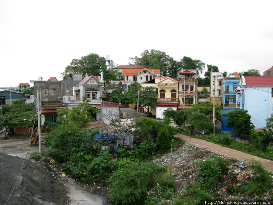 небольшая деревня Халонг бухта, Вьетнам