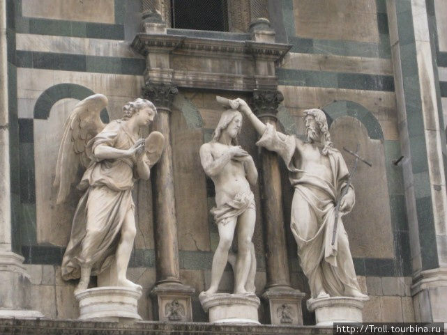 Надо думать, сцена крещения Иисуса Флоренция, Италия
