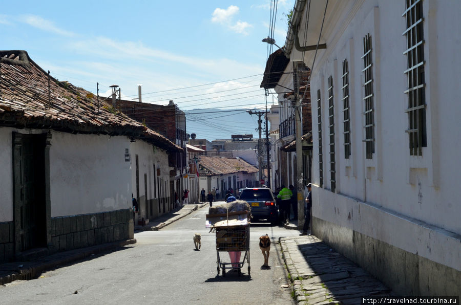 Прогулки по Сипакире, городку с особой атмосферой Сипакира, Колумбия