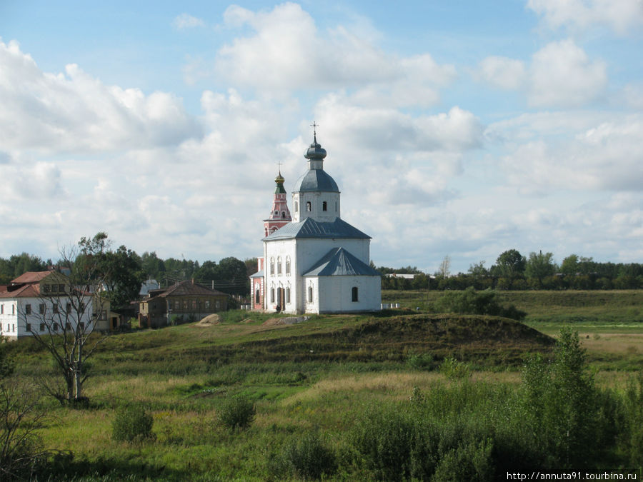 Суздаль - городок церквей Суздаль, Россия