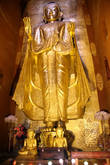 Золотой Будда в храме Ананда в Багане