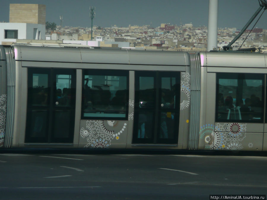 трамвай в Рабате Рабат, Марокко
