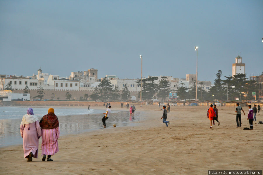 Эссуэйра вечером (2 дня сумашедших закатов) Эссуэйра, Марокко
