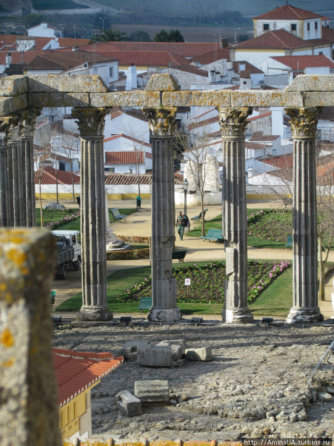Римский Храм Дианы Эвора, Португалия