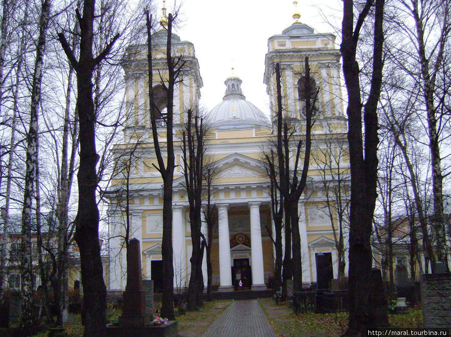 Свято-Троицкий собор был заложен 30 августа 1778 года в присутствии императрицы Екатерины II Санкт-Петербург, Россия