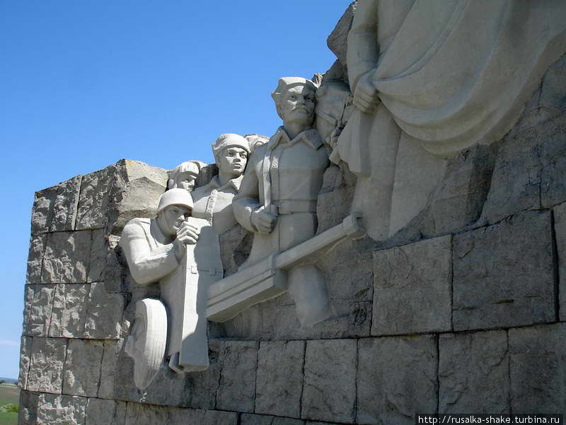Поселок самбек. Самбек мемориальный комплекс. самбек. самбек фото поселка. фото деревни самбек.