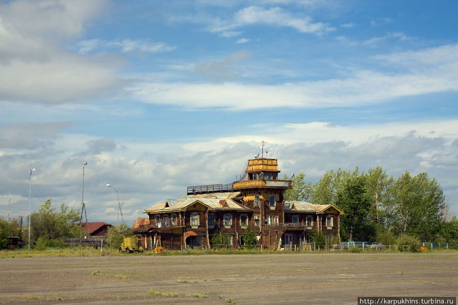Аэропорт в Сеймчане. Магаданская область, Россия