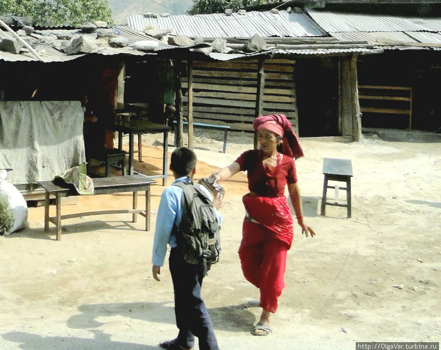 Проводы в школу Зона Гандаки, Непал