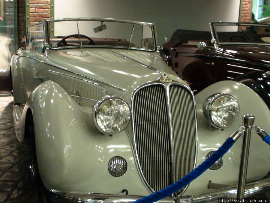 Автомобили Delahaye, представленные в музее,  находятся на ходу. Вот этот, например, в прошлом году принимал участие в ретро-ралли по Золотому кольцу России. Красногорск, Россия