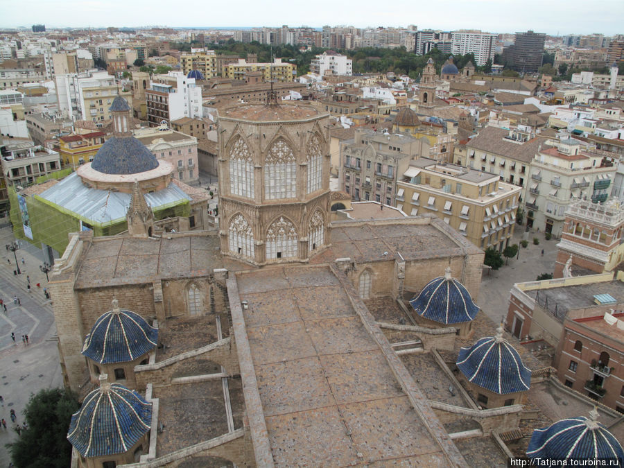 Кафедральный Собор , Чаша Святого Грааля и вид сверху. Валенсия, Испания