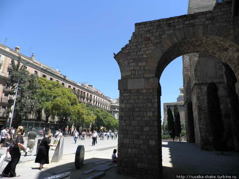 Епископальный дворец Барселона, Испания