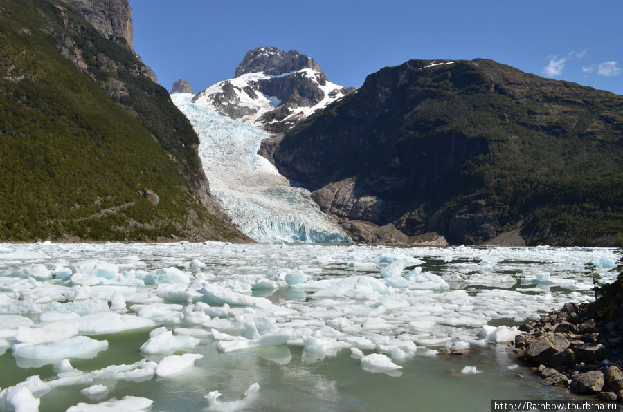Плавание по фьордам к водопадам и ледникам Национальный парк Бернардо О'Хиггинс, Чили