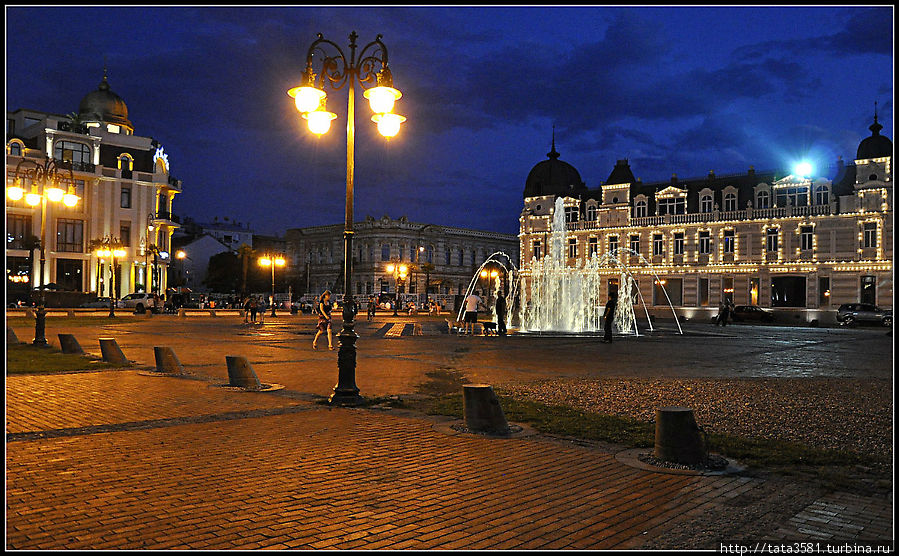 Батуми. Огни ночного города Батуми, Грузия