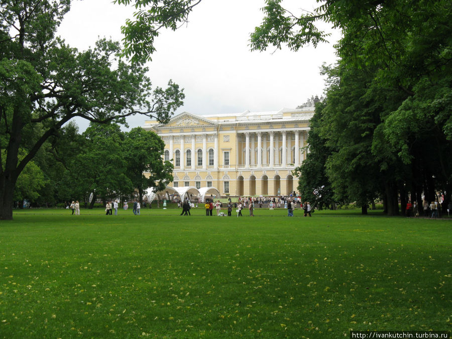 Императорские сады в Петербурге Санкт-Петербург, Россия