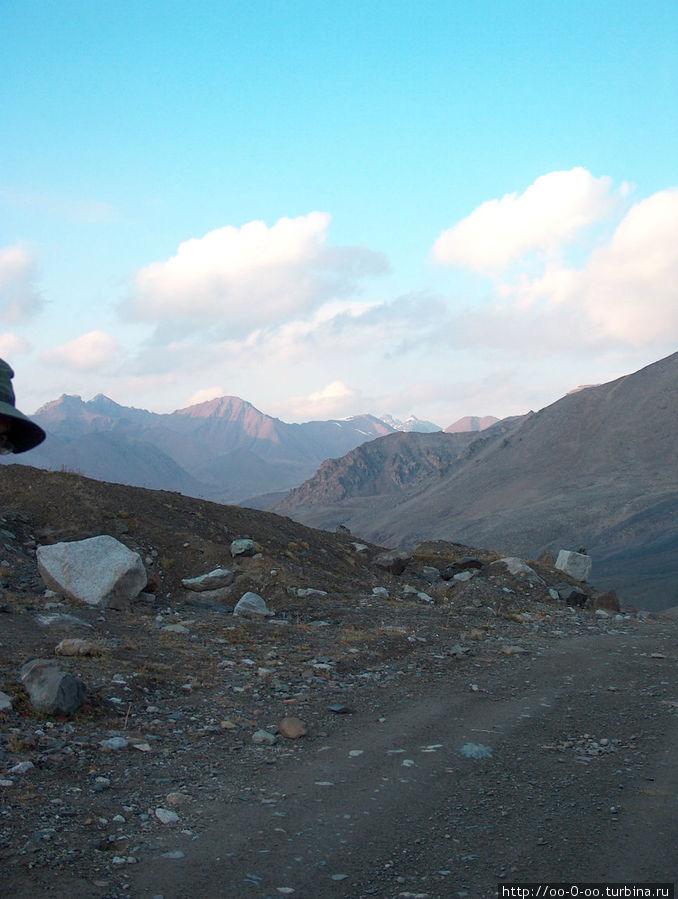 вид с перевала Киргизия