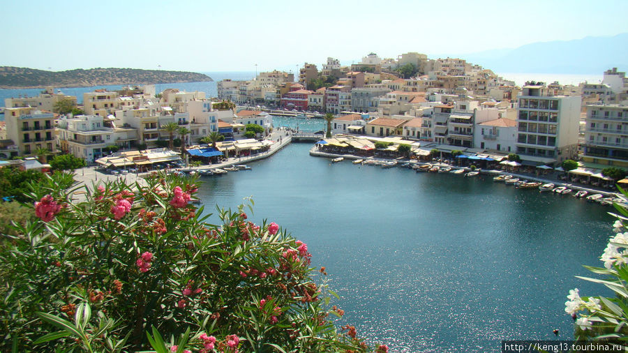 Романтичный городок в заливе Мирабелло Агиос-Николаос, Греция