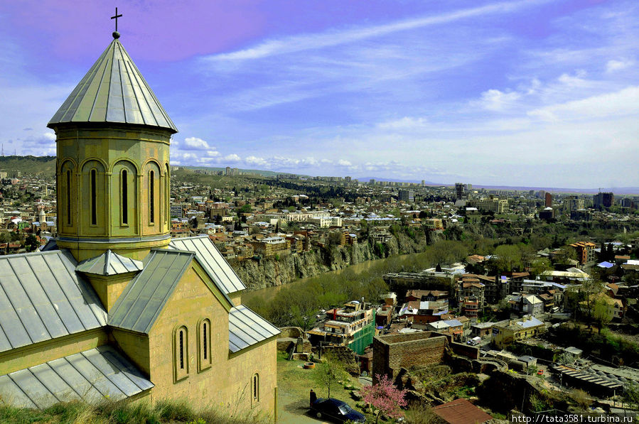 Крепость над городом Тбилиси, Грузия
