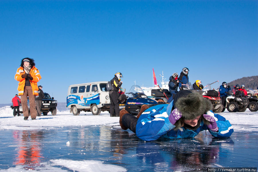 Знакомство со льдом озеро Байкал, Россия