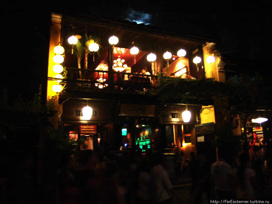 Фестиваль полной луны в Хойане Хойан, Вьетнам