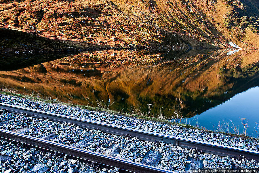 Железная дорога также в идеальном состоянии. Перевал Оберальп (2044м), Швейцария