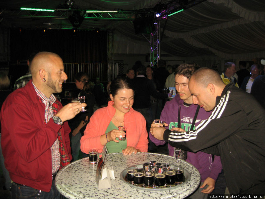 Наши немецкие друзья учат пить по-ганноверски Ганновер, Германия