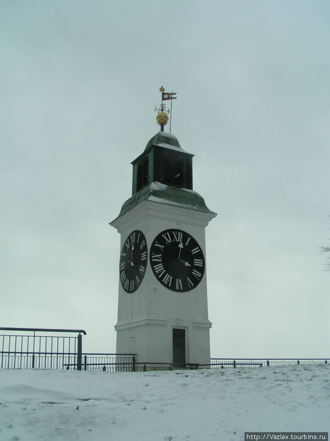 Часовая башня крепости, один из символом Нови-Сада Нови-Сад, Сербия