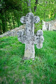 Кладбище за церковью