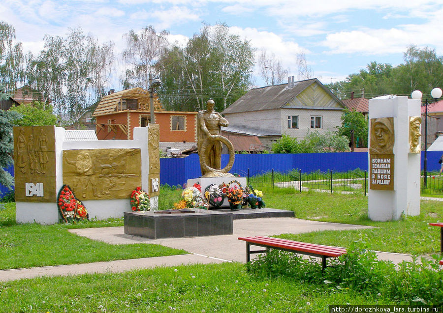 Мемориал героям Верикой Отечественной войны Воротынец, Россия