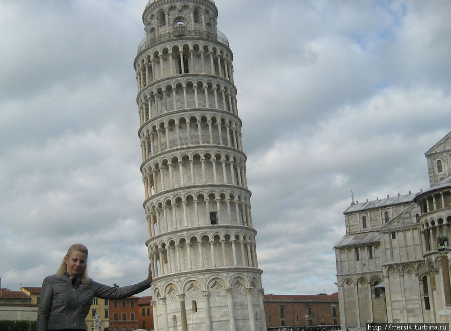 Поле Чудес и падающая башня Пиза, Италия