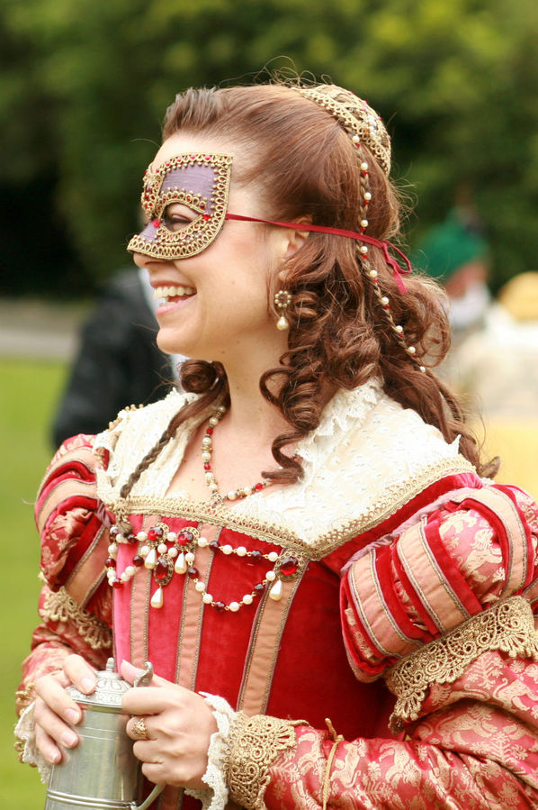 Ренессанс шоу — ярмарка костюмов средневековья Сан-Франциско, CША